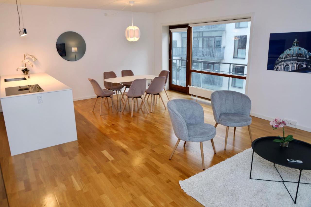 Scandi-Hygge 2 Bedroom Apartment In Charming Christianshavn Copenhagen Exterior photo