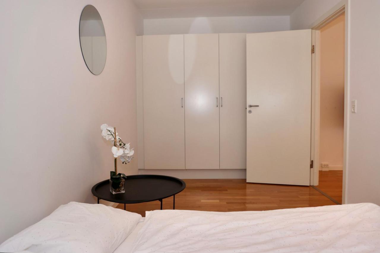 Scandi-Hygge 2 Bedroom Apartment In Charming Christianshavn Copenhagen Exterior photo
