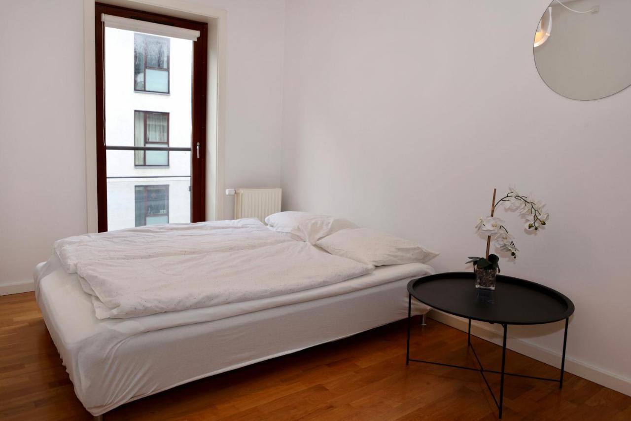 Scandi-Hygge 2 Bedroom Apartment In Charming Christianshavn Copenhagen Exterior photo
